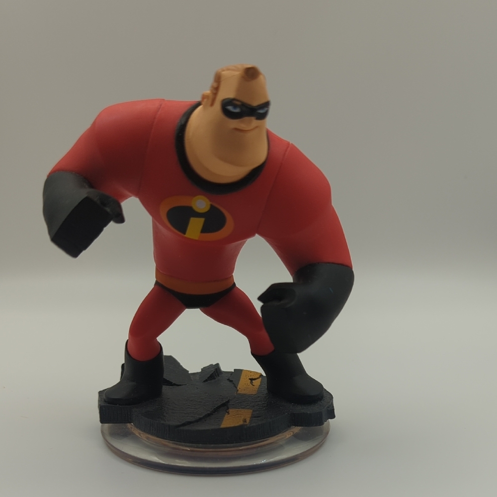 Disney Infinity Mr. Incredible Figure